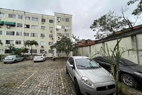 Vista do Quarto 1 de apartamento para alugar com 2 quartos, 45m² em Honório Gurgel, Rio de Janeiro