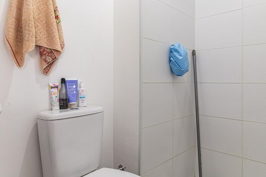 Banheiro de apartamento para alugar com 2 quartos, 32m² em Vila Ré, São Paulo
