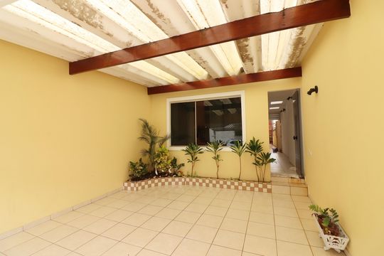 Garagem de casa à venda com 3 quartos, 206m² em Vila America, São Bernardo do Campo