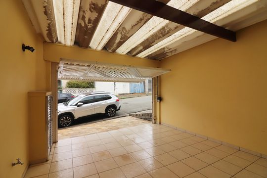 Garagem de casa à venda com 3 quartos, 206m² em Vila America, São Bernardo do Campo