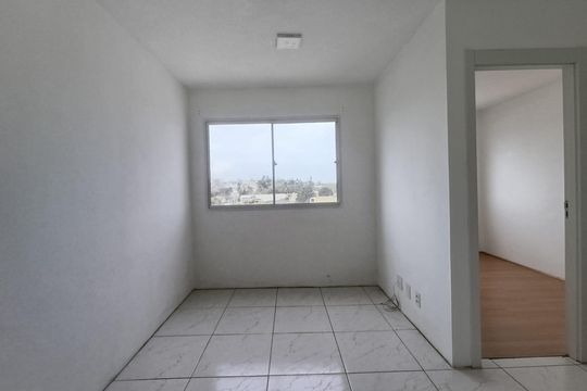 Sala de apartamento para alugar com 2 quartos, 42m² em Santo Antonio da Prata, Belford Roxo