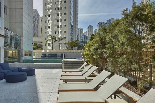 Área comum - Piscina de apartamento à venda com 4 quartos, 260m² em Vila da Serra, Nova Lima
