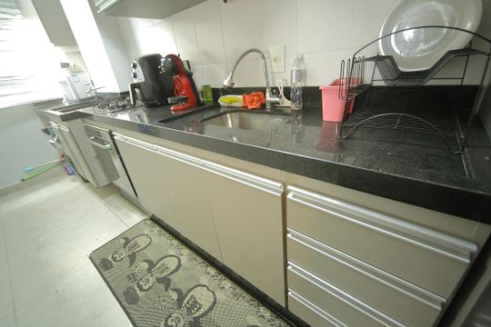 Cozinha  de apartamento à venda com 2 quartos, 52m² em Jd N Sra de Fatima, São Bernardo do Campo