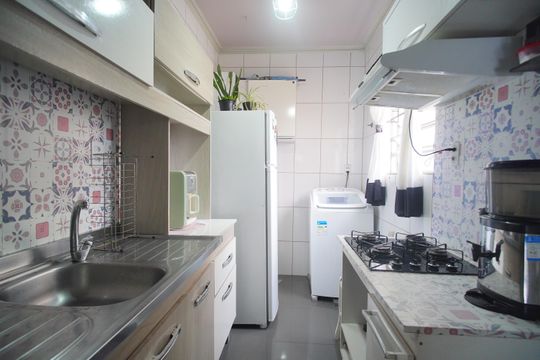 Cozinha de apartamento à venda com 1 quarto, 53m² em Centro, São Leopoldo