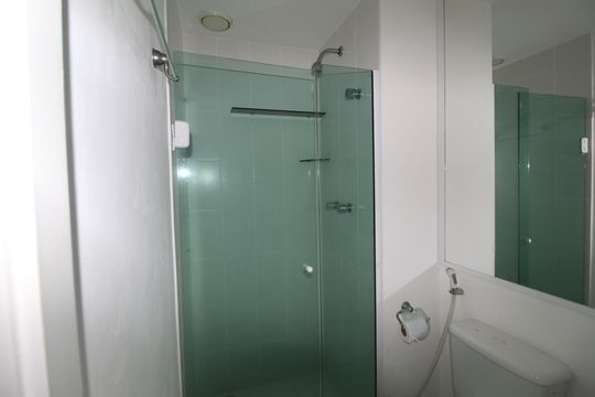 Banheiro Social de apartamento à venda com 2 quartos, 65m² em Recreio dos Bandeirantes, Rio de Janeiro