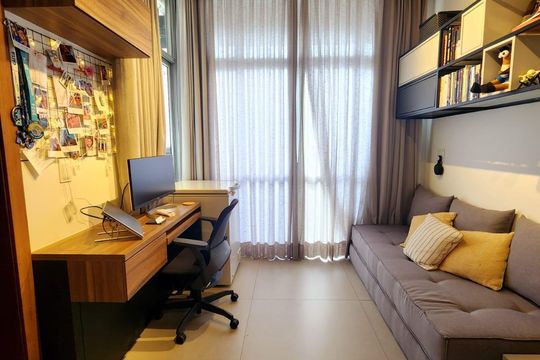 Sala de apartamento à venda com 1 quarto, 73m² em Funcionários, Belo Horizonte