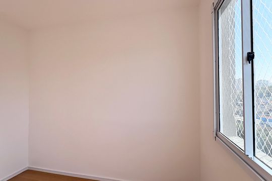 Quarto 2 de apartamento para alugar com 2 quartos, 36m² em Chácara Inglesa, São Paulo
