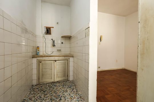 Cozinha de kitnet/studio à venda com 1 quarto, 26m² em Sé, São Paulo
