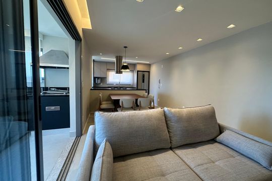 Sala de apartamento para alugar com 2 quartos, 84m² em Alphaville Industrial, Barueri