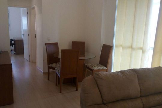 Sala de apartamento para alugar com 2 quartos, 76m² em Vila Suzana, São Paulo
