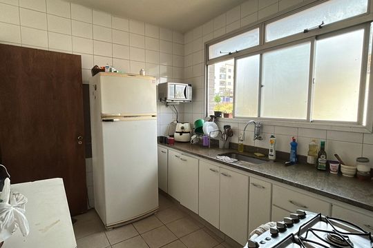Casa à venda com 3 quartos, 120m² em Manacás, Belo Horizonte