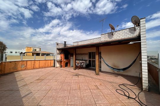 Casa à venda com 3 quartos, 120m² em Manacás, Belo Horizonte