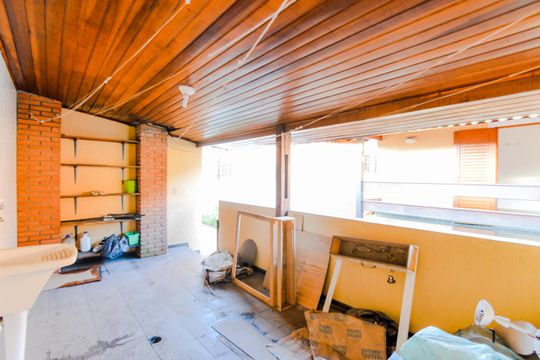 Área de Serviço de casa à venda com 4 quartos, 389m² em Parque Renato Maia, Guarulhos