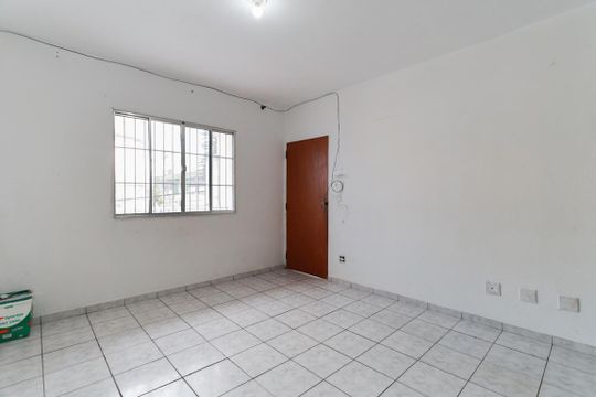 Sala de casa para alugar com 2 quartos, 95m² em Jardim Peri, São Paulo