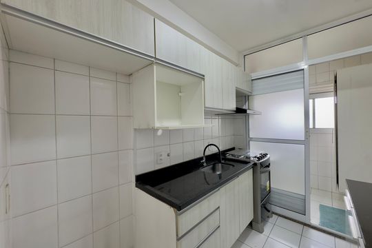 Cozinha de apartamento para alugar com 3 quartos, 71m² em Vila Augusta, Guarulhos