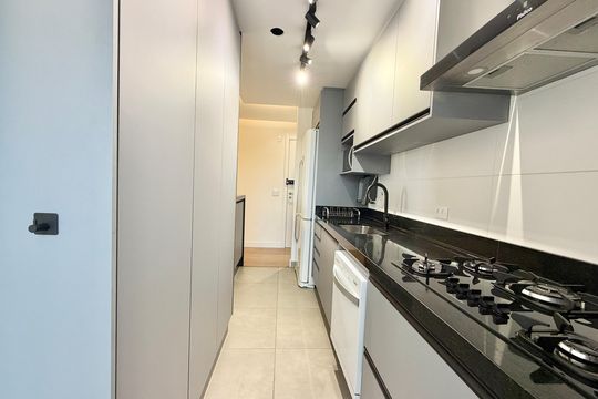 Apartamento para alugar com 3 quartos, 74m² em Tarumã, Pinhais