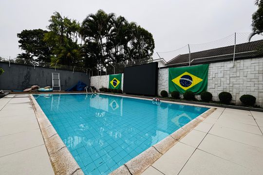 Piscina de casa de condomínio à venda com 5 quartos, 630m² em Alphaville Residencial Dois, Barueri