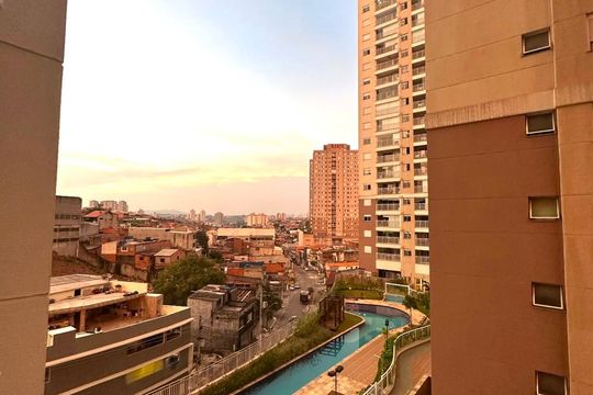 Varanda de apartamento para alugar com 2 quartos, 48m² em Jardim Roberto, Osasco