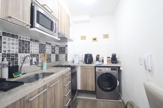 Cozinha de apartamento para alugar com 2 quartos, 35m² em Jardim Prudência, São Paulo