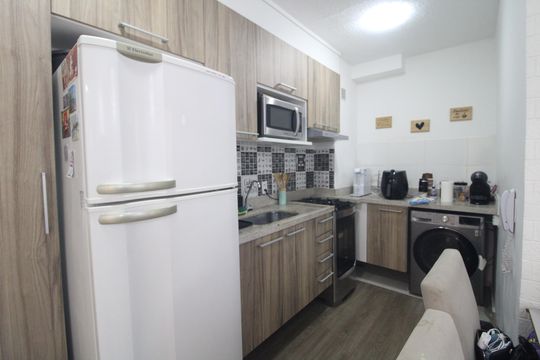 Cozinha de apartamento para alugar com 2 quartos, 35m² em Jardim Prudência, São Paulo