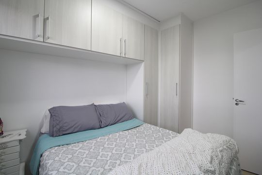 Quarto 1 de apartamento para alugar com 2 quartos, 35m² em Jardim Prudência, São Paulo