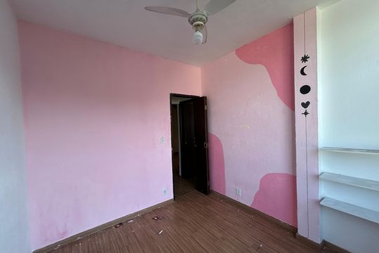 Quarto 2 de apartamento para alugar com 2 quartos, 50m² em Realengo, Rio de Janeiro
