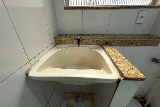 Área de Serviço de apartamento para alugar com 2 quartos, 50m² em Realengo, Rio de Janeiro