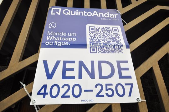 Placa de casa à venda com 3 quartos, 138m² em Vila Isolina Mazzei, São Paulo