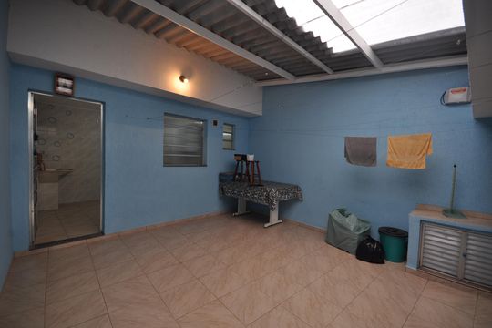 Quintal de casa à venda com 3 quartos, 138m² em Vila Isolina Mazzei, São Paulo