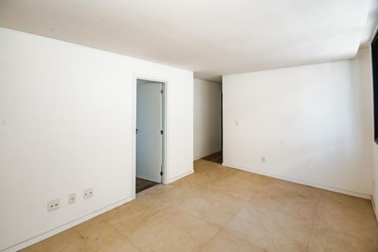 Apartamento à venda com 4 quartos, 260m² em Jaraguá, Belo Horizonte