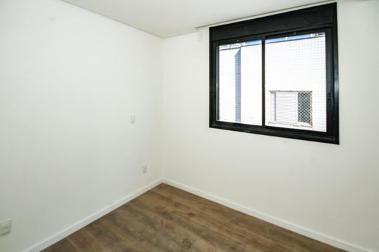 Apartamento à venda com 4 quartos, 260m² em Jaraguá, Belo Horizonte