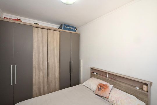 Quarto 2 de apartamento para alugar com 2 quartos, 47m² em Jardim Mitsutani, São Paulo