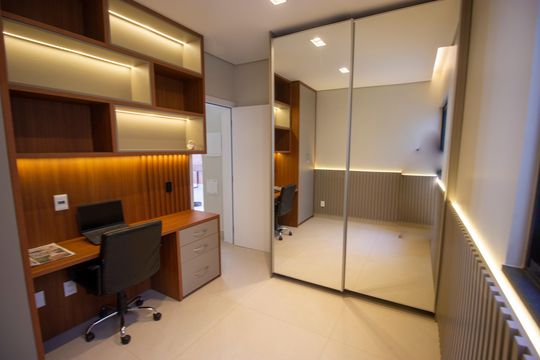 Casa à venda com 4 quartos, 322m² em Guara, Brasília