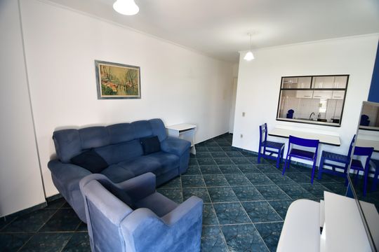 Sala de apartamento para alugar com 1 quarto, 60m² em Centro, Campinas