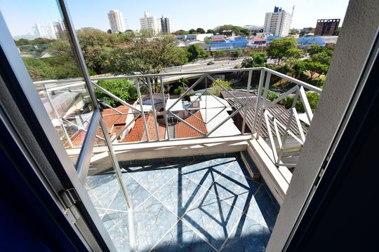 Sala - Sacada de apartamento para alugar com 1 quarto, 60m² em Centro, Campinas