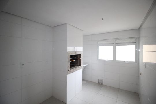 Cozinha de apartamento à venda com 2 quartos, 63m² em Bom Jesus, Porto Alegre