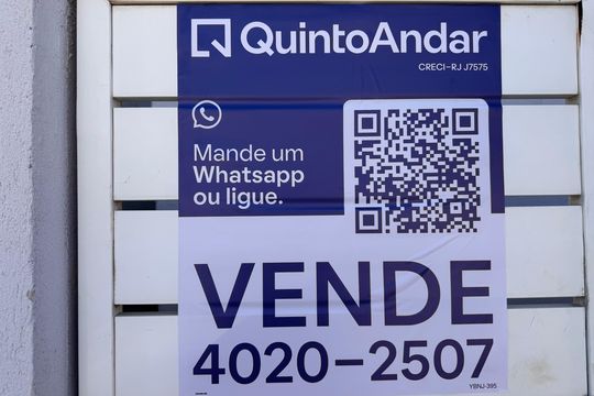 Plaquinha Quinto Andar de casa de condomínio à venda com 2 quartos, 180m² em Guaratiba, Rio de Janeiro