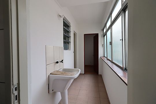 Área de Serviço de apartamento para alugar com 3 quartos, 77m² em Passo D’areia, Porto Alegre