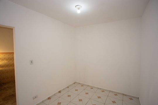 Casa à venda com 4 quartos, 125m² em Casa Grande, Diadema