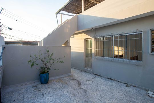 Quintal de casa à venda com 4 quartos, 125m² em Casa Grande, Diadema