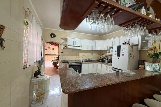 cozinha de casa à venda com 4 quartos, 249m² em Havaí, Belo Horizonte