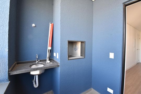 Sacada com churrasqueira de apartamento para alugar com 2 quartos, 64m² em Bacacheri, Curitiba