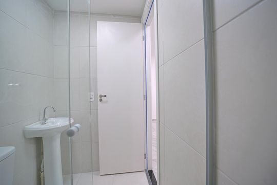 Banheiro de apartamento para alugar com 2 quartos, 40m² em Jardim America da Penha, São Paulo