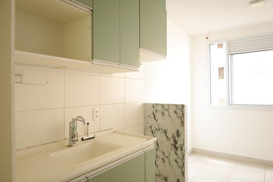 Cozinha de apartamento para alugar com 2 quartos, 43m² em Fazenda Aricanduva, São Paulo