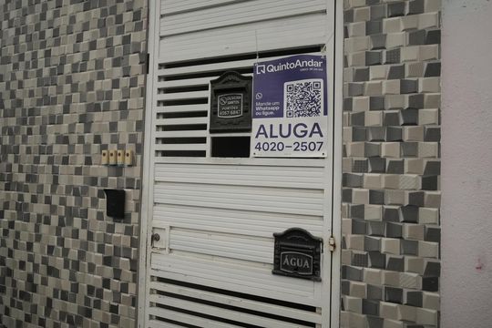 Placa de casa para alugar com 1 quarto, 25m² em Vila Palmares, Santo André
