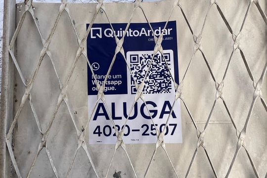 Placa QuintoAndar de casa para alugar com 3 quartos, 150m² em Morada Nova, Contagem