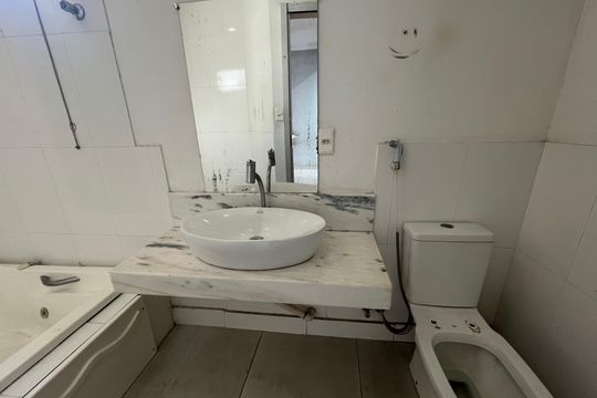 Banheiro da Suíte de casa para alugar com 3 quartos, 150m² em Morada Nova, Contagem
