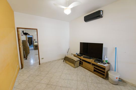 Sala de casa para alugar com 2 quartos, 95m² em Jardim Ana Emilia, Taubaté