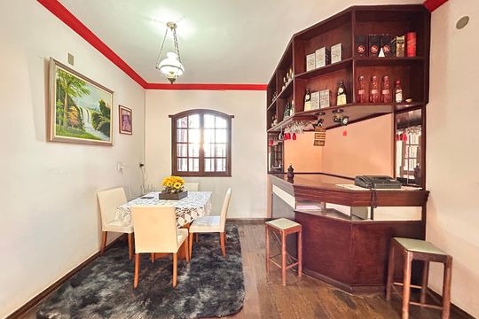 Casa para alugar com 3 quartos, 200m² em Parque Turistas, Belo Horizonte
