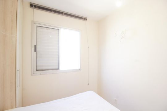 Quarto de apartamento para alugar com 2 quartos, 50m² em Vila Palmeiras, São Paulo